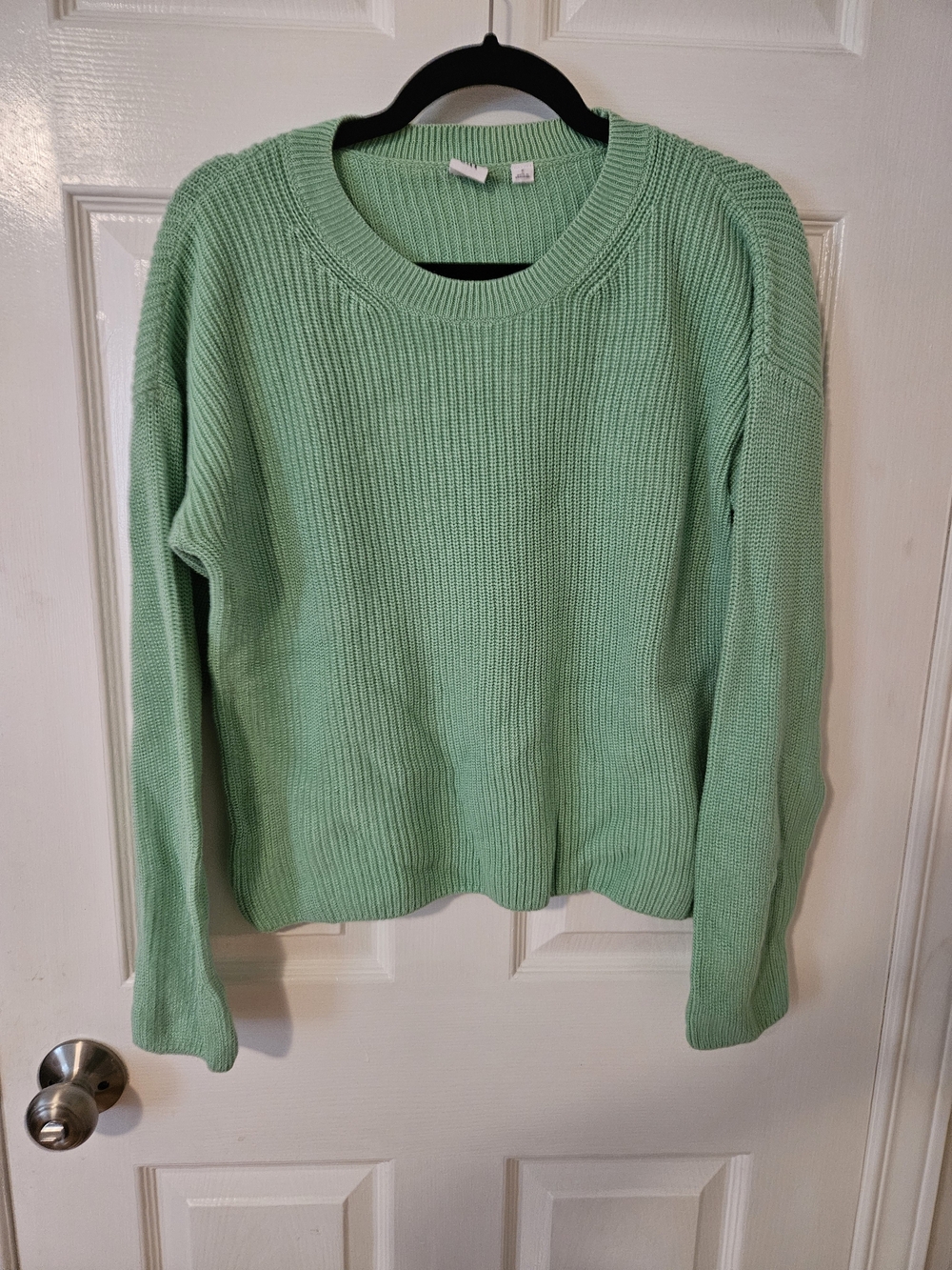 100% Cotton Crewneck Knit Sweater | Mint Green | Medium